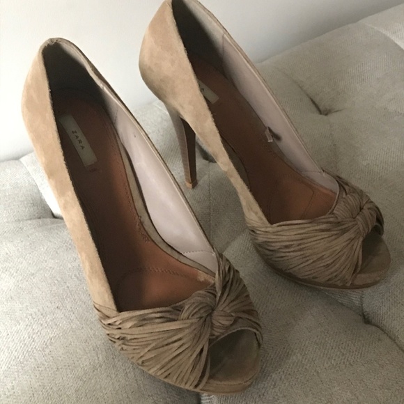 Zara Neutral Taupe Beige Knot Peep Toe Heels Size 39 - Picture 4 of 8